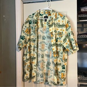 H & M Stranger Things Men's XL Multicolor Hawkins High School Button-Front Shirt